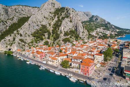Apartment Milena Omiš Esterno foto